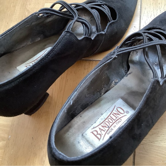 Bandolino Suede Shoes - Picture 9 of 10